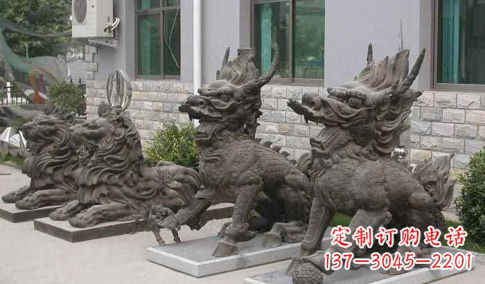 南京招财进宝,麒麟雕塑立足宅门口