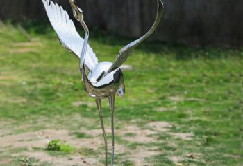 南京高端定制丹顶鹤展翅不锈钢雕塑