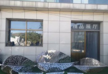 南京镂空不锈钢树叶雕塑