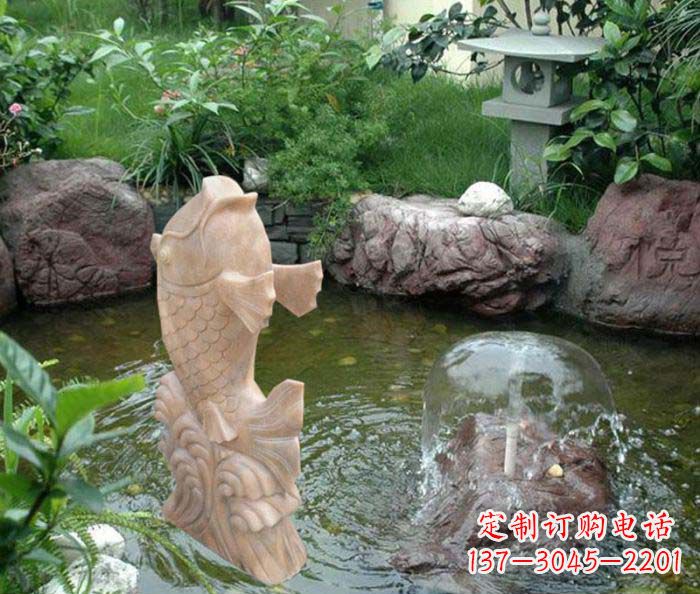 南京喷水鲤鱼晚霞红石雕