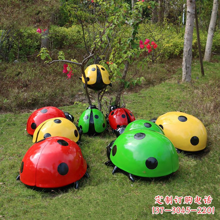南京儿童可爱的七星瓢虫卡通雕塑