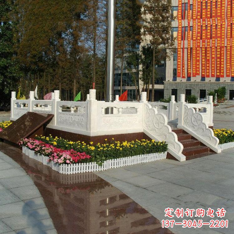 南京企业汉白玉石雕广场升旗台