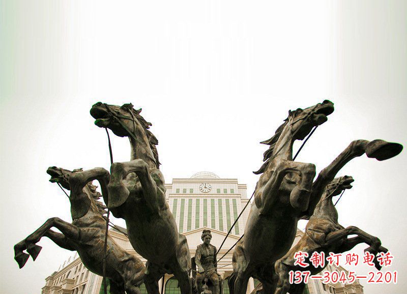 南京优雅马车雕塑,精致雕琢,点缀你的生活