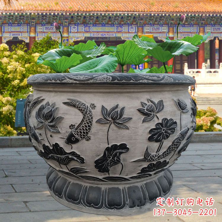 南京青石雕刻鱼缸雕塑