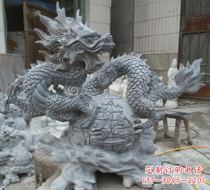 南京传统文化的艺术品——青石龙雕塑