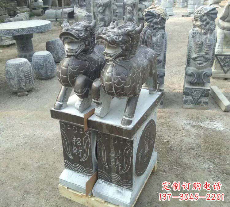 南京青石门口麒麟石雕