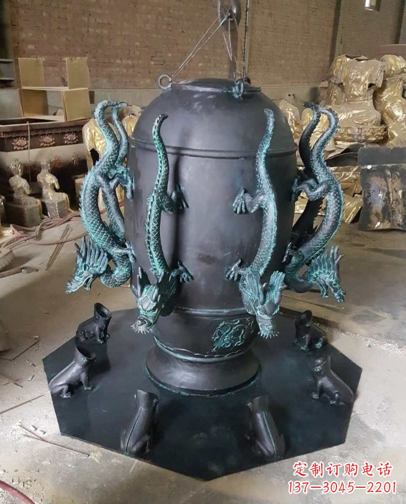 南京中领青铜地动仪雕塑