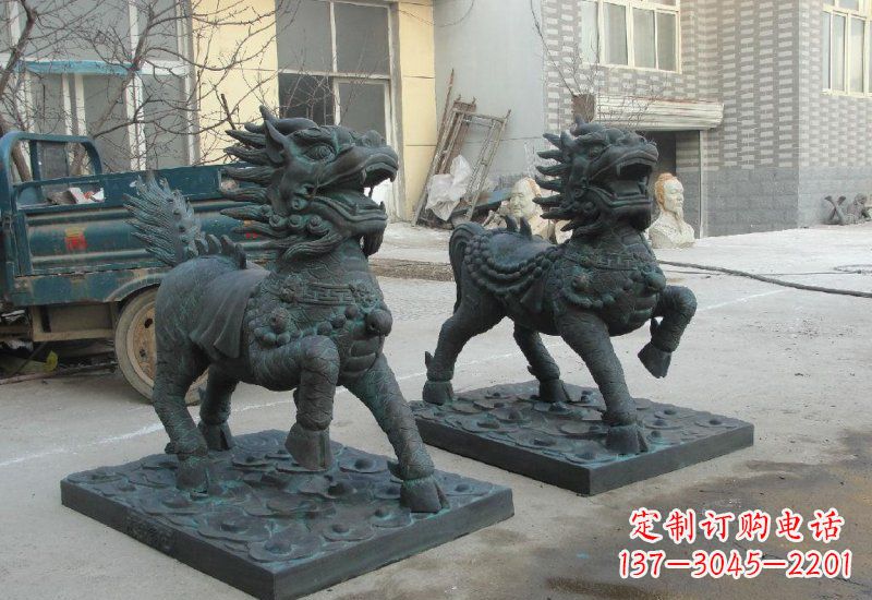 南京唯美雕塑:青铜立式麒麟