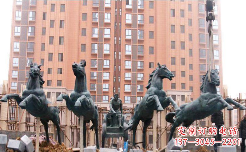 南京精美青铜马拉车广场雕塑