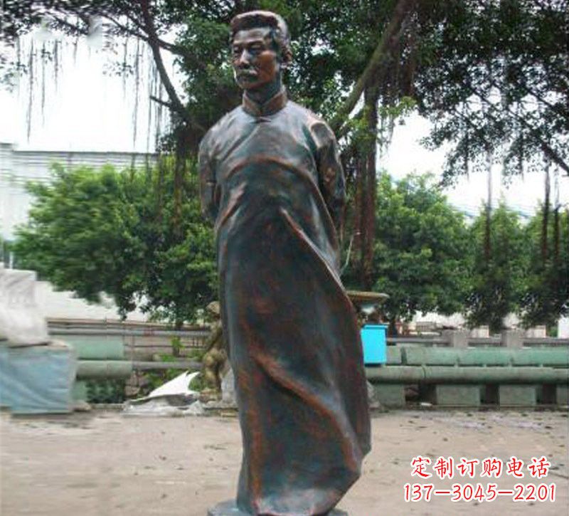 南京青铜雕塑,精致鲁迅雕像