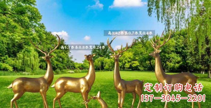 南京美轮美奂的鹿雕塑，是铜雕工艺在古典雕塑艺…