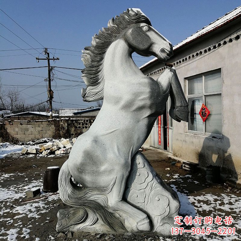 南京艺术品呈献——人立而起的马儿石雕