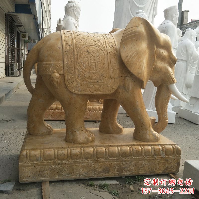 南京三个象牙大象石雕