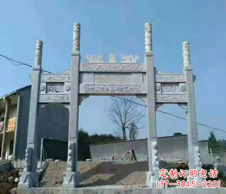 南京三门仿古牌坊石雕,精致雕刻典雅之美