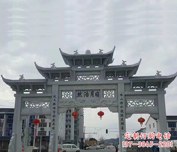 南京三门五楼石牌坊:精美石雕艺术
