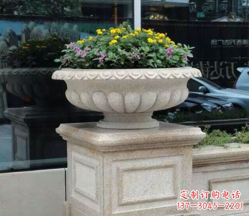 南京精美大理石花盆雕塑