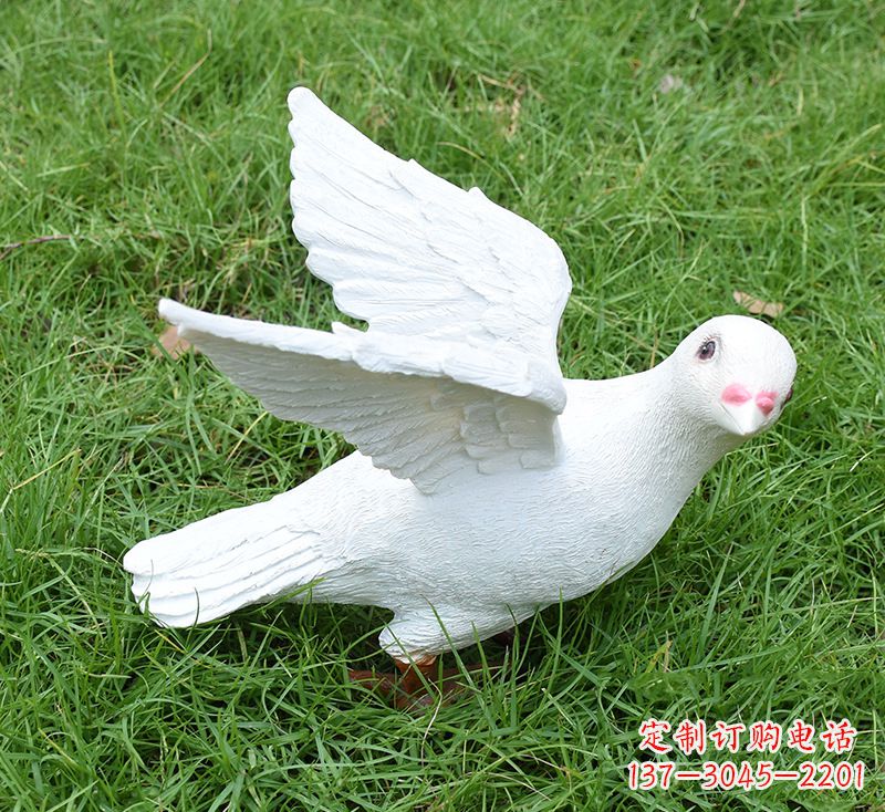 南京象征和平的少女和平鸽雕塑