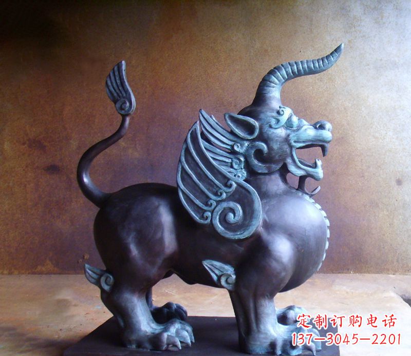 南京传承中国神兽文化的独角兽铜雕塑