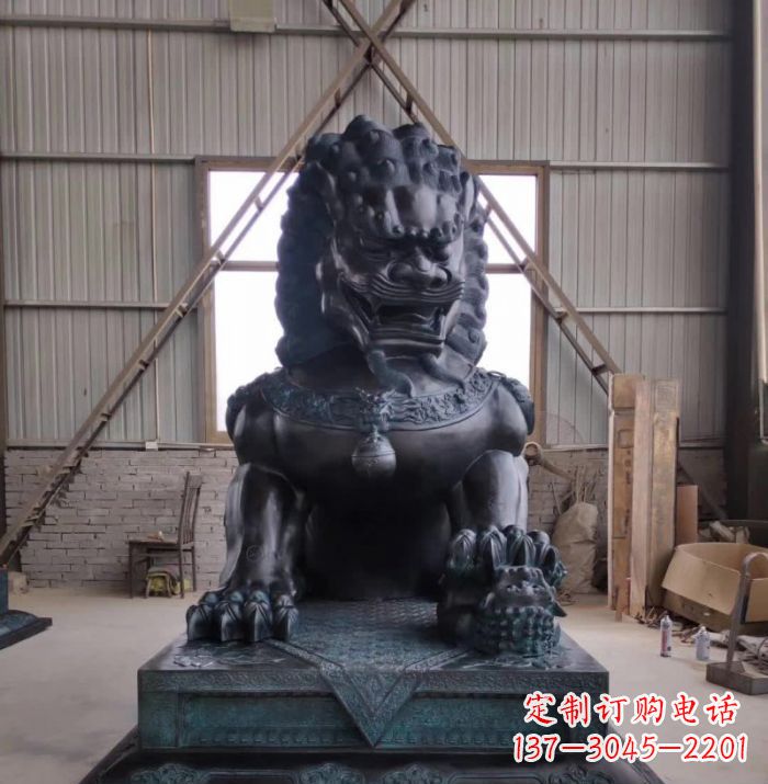 南京中领雕塑狮子铜雕塑,壮丽展现王者之气!