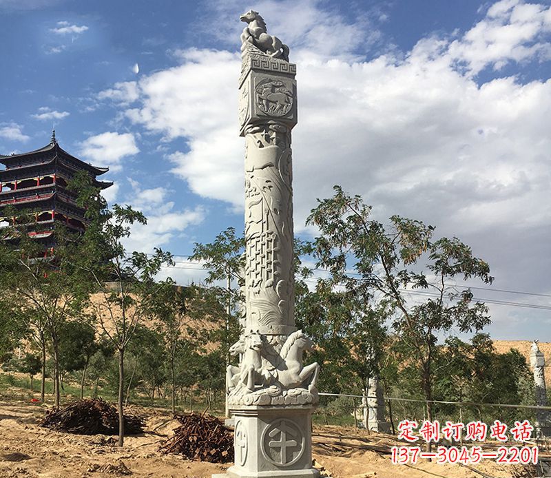 南京十二生肖午马柱石雕