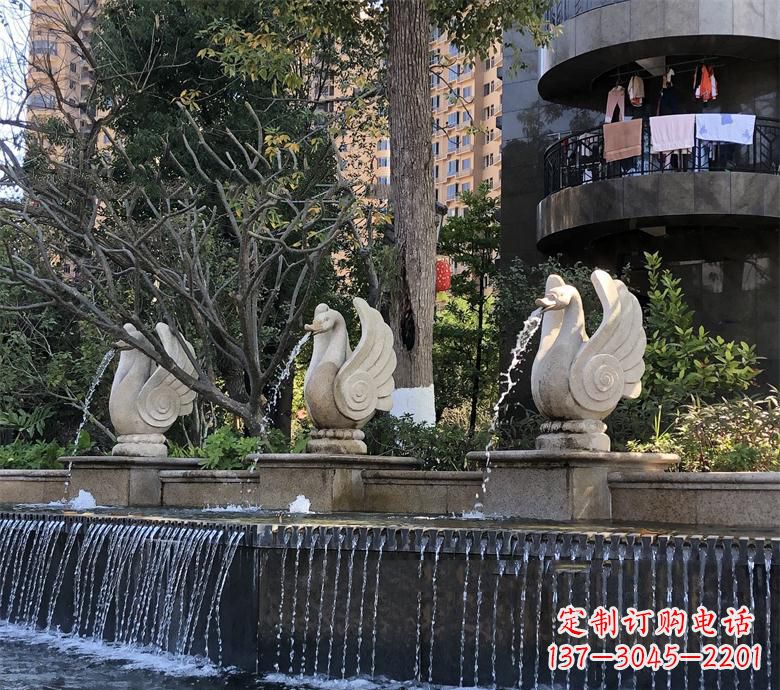 南京石材喷水鹅 园林动物石雕景观摆放 水池石天鹅
