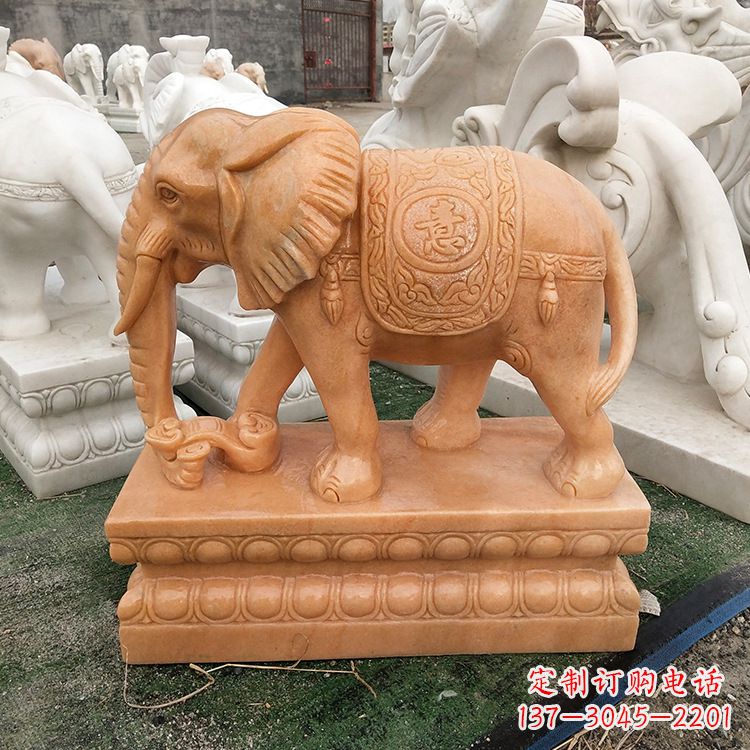 南京立柱大象雕塑,集美观和实用于一体
