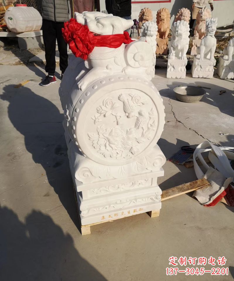 南京中领雕塑出品:石雕招财大象雕塑