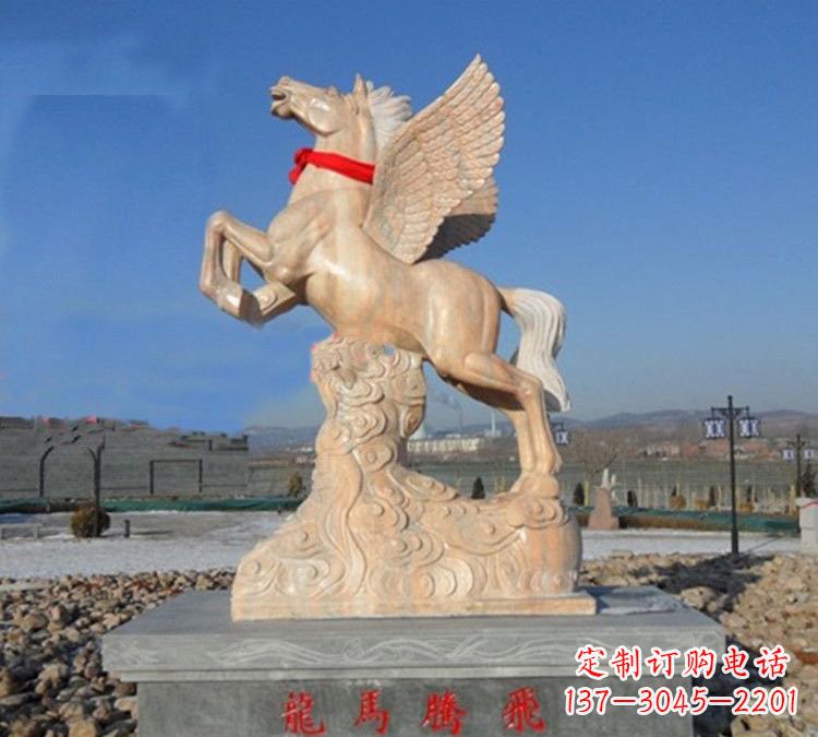 南京让马雕塑赋予家居以灿烂热情——中领雕塑定制马雕塑
