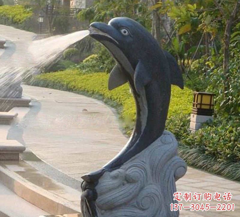 南京海豚雕塑:惊艳世间,把精灵捧在掌心
