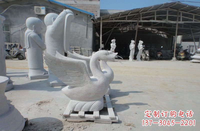 南京中领雕塑:独具特色的天鹅喷水雕塑