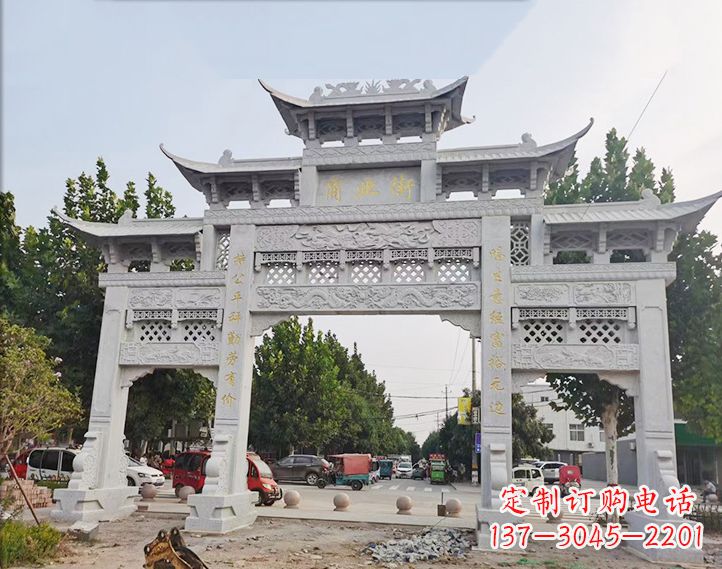 南京石雕牌坊-人物雕塑定制