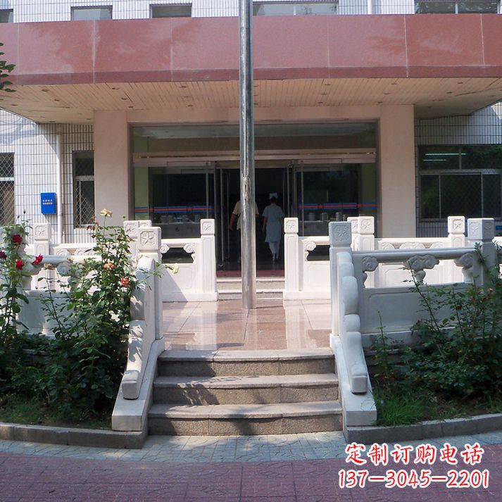 南京石雕校园国旗台