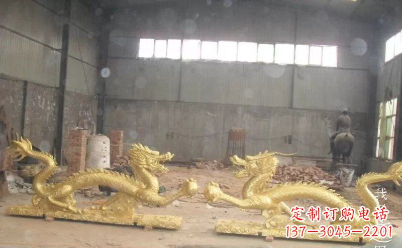 南京双龙戏珠广场铜雕 (2)