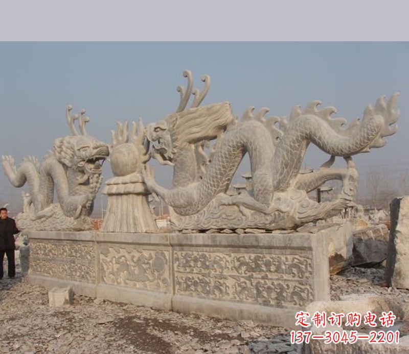 南京双龙戏珠石雕