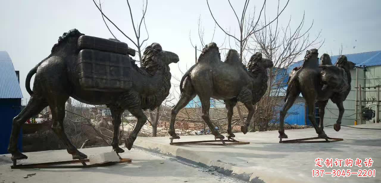南京丝绸之路铜骆驼雕塑