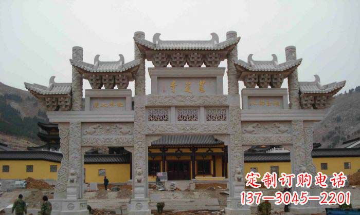 南京寺庙景观三门五楼石牌坊
