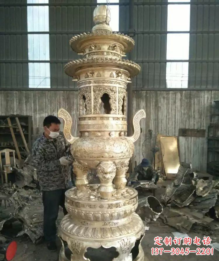 南京寺庙香炉铜雕 (5)