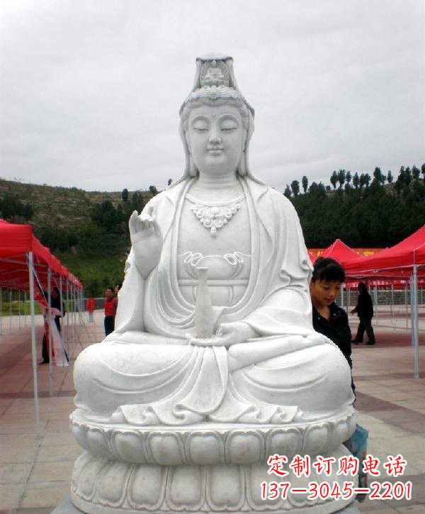 南京寺庙坐式观音雕像