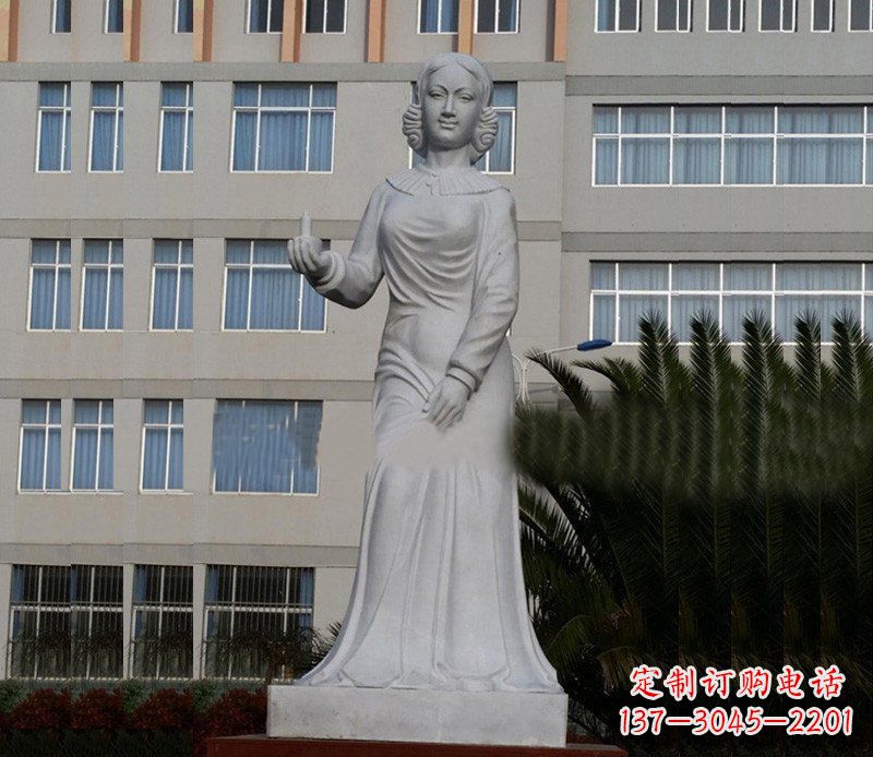 南京提灯天使弗洛伦斯·南丁格尔石雕 (2)