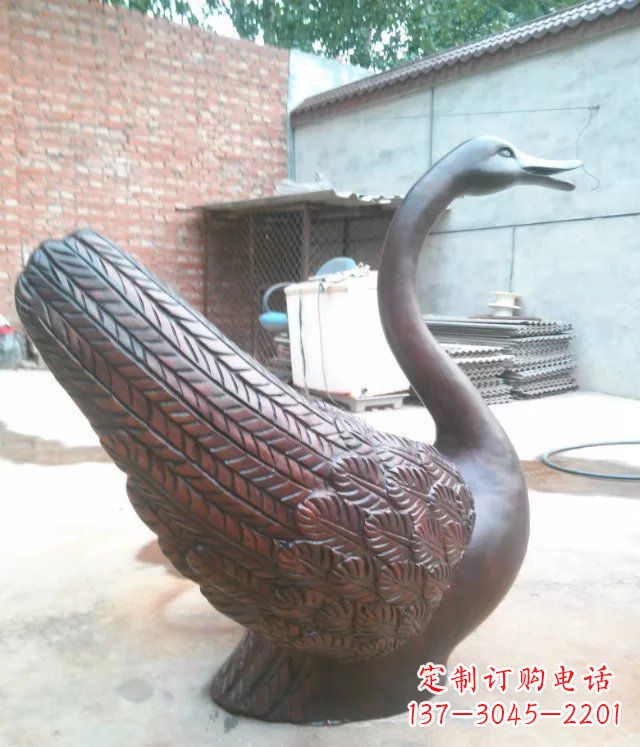 南京天鹅公园天王动物铜雕