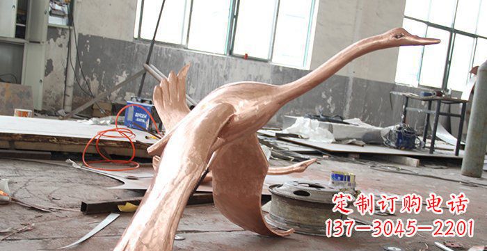 南京天鹅铸铜动物铜雕