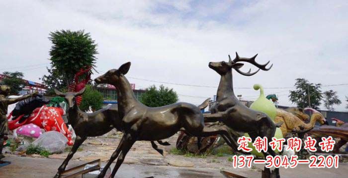 南京跳跃的小鹿铜雕