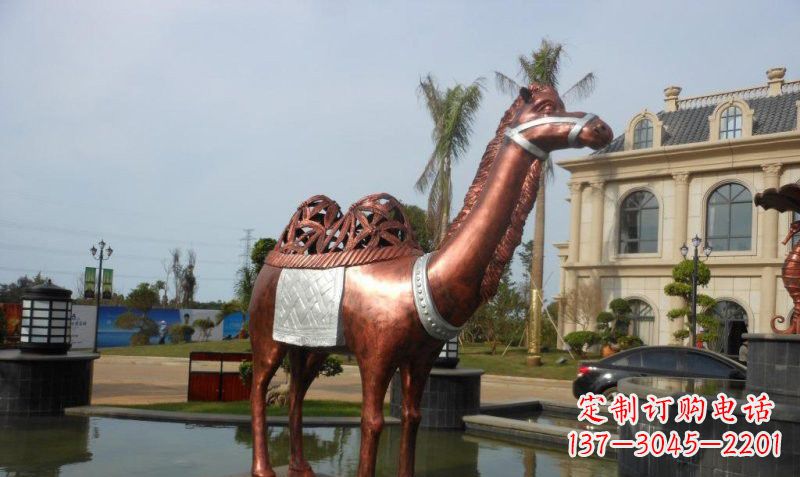 南京铜雕抽象骆驼
