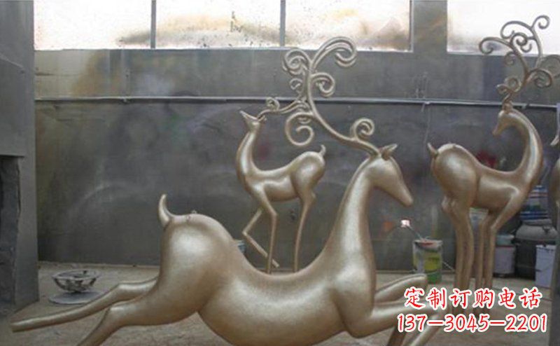 南京铜雕抽象树枝梅花鹿雕塑