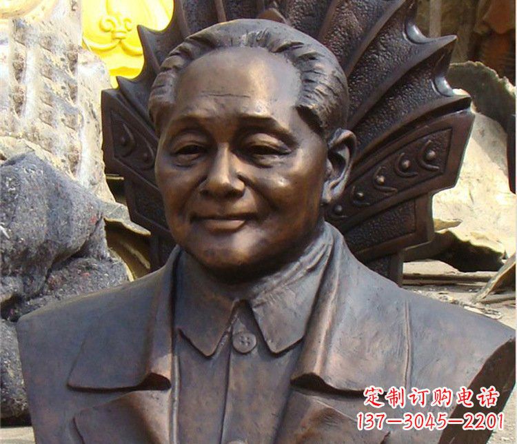 南京铜雕广场邓小平肖像雕塑