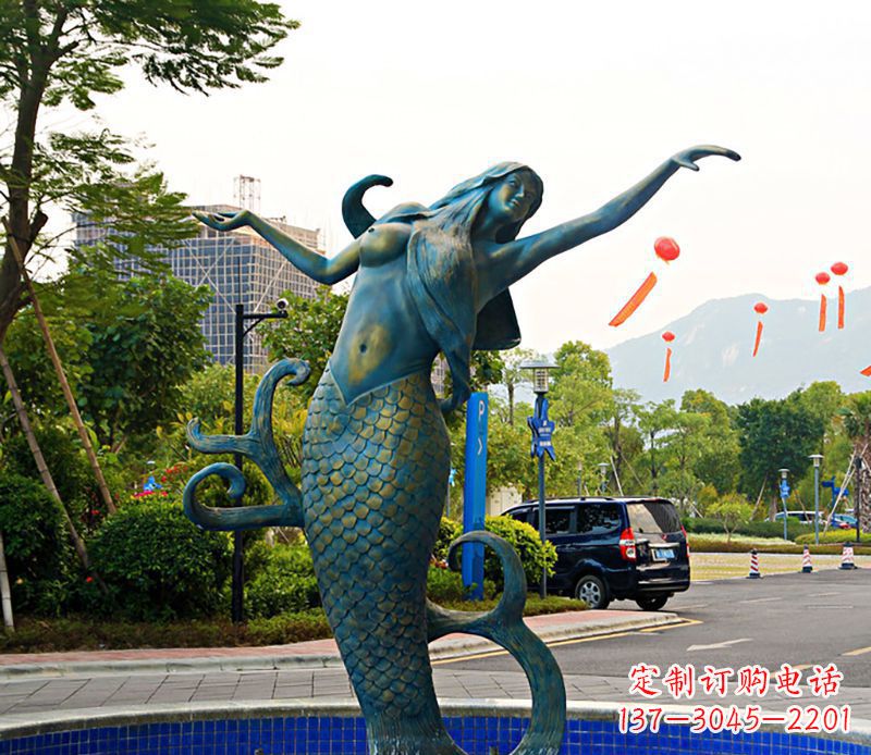 南京铜雕美人鱼