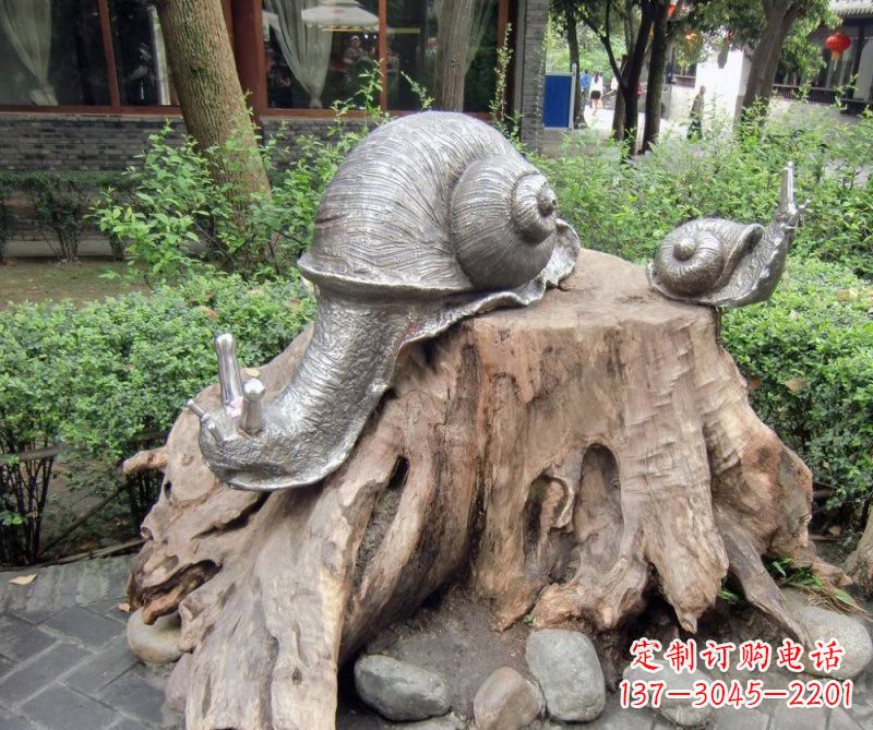 南京铜雕母子蜗牛