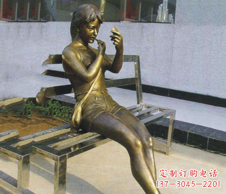 南京铜雕商业街化妆女孩人物雕塑