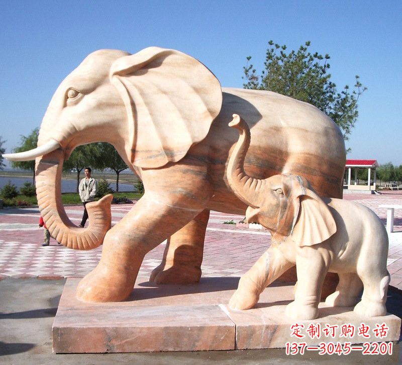南京晚霞红大象石雕 (2)