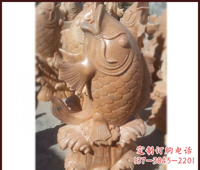 南京晚霞红喷水鲤鱼石雕 (3)